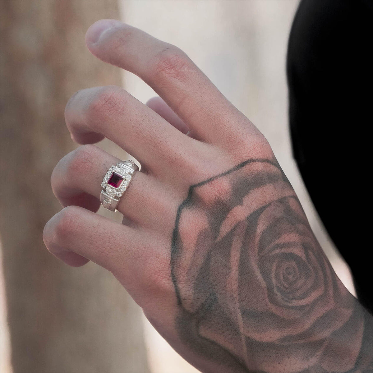 anel formatura vermelho masculino de prata 925. Anéis masculinos. Anel pedra vermelha. anel de prata masculino. anel masculino. joias masculinas. anel de formatura masculino.